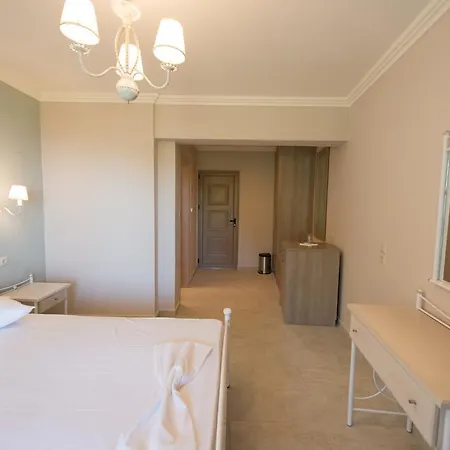 Santa Marina Otel