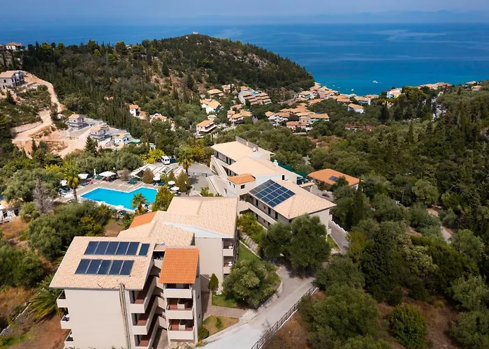 Santa Marina Hotel 3*